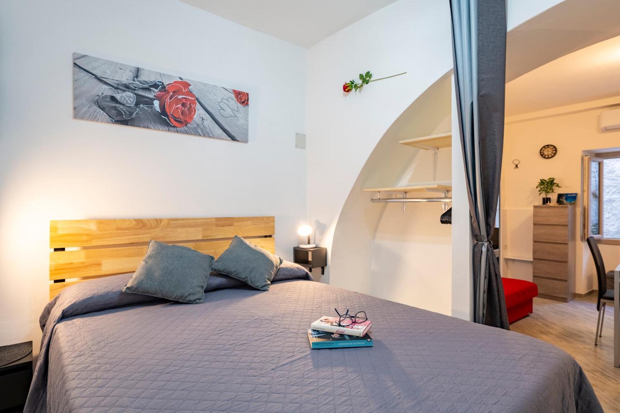 'Al Vico Dante' Apartman Loceri Kültér fotó